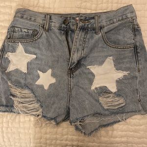 Star Buddy Love shorts size 26 worn once